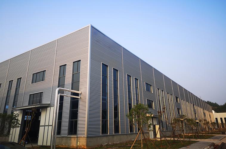 了解更多 +卓越的研发创新能力:集团高度重视产品研发和创新,拥有一支